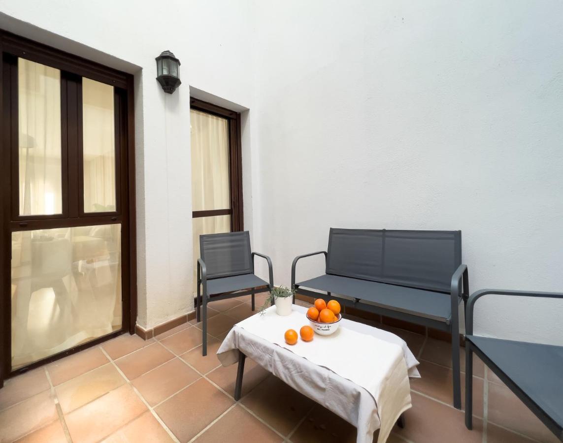 Apartamentos Turisticos Con Alma Plasencia Exterior photo